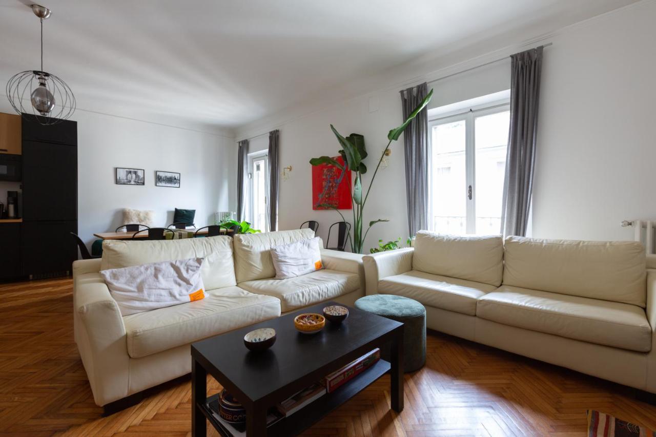 Moscova Cosy Apartment Milano Eksteriør billede