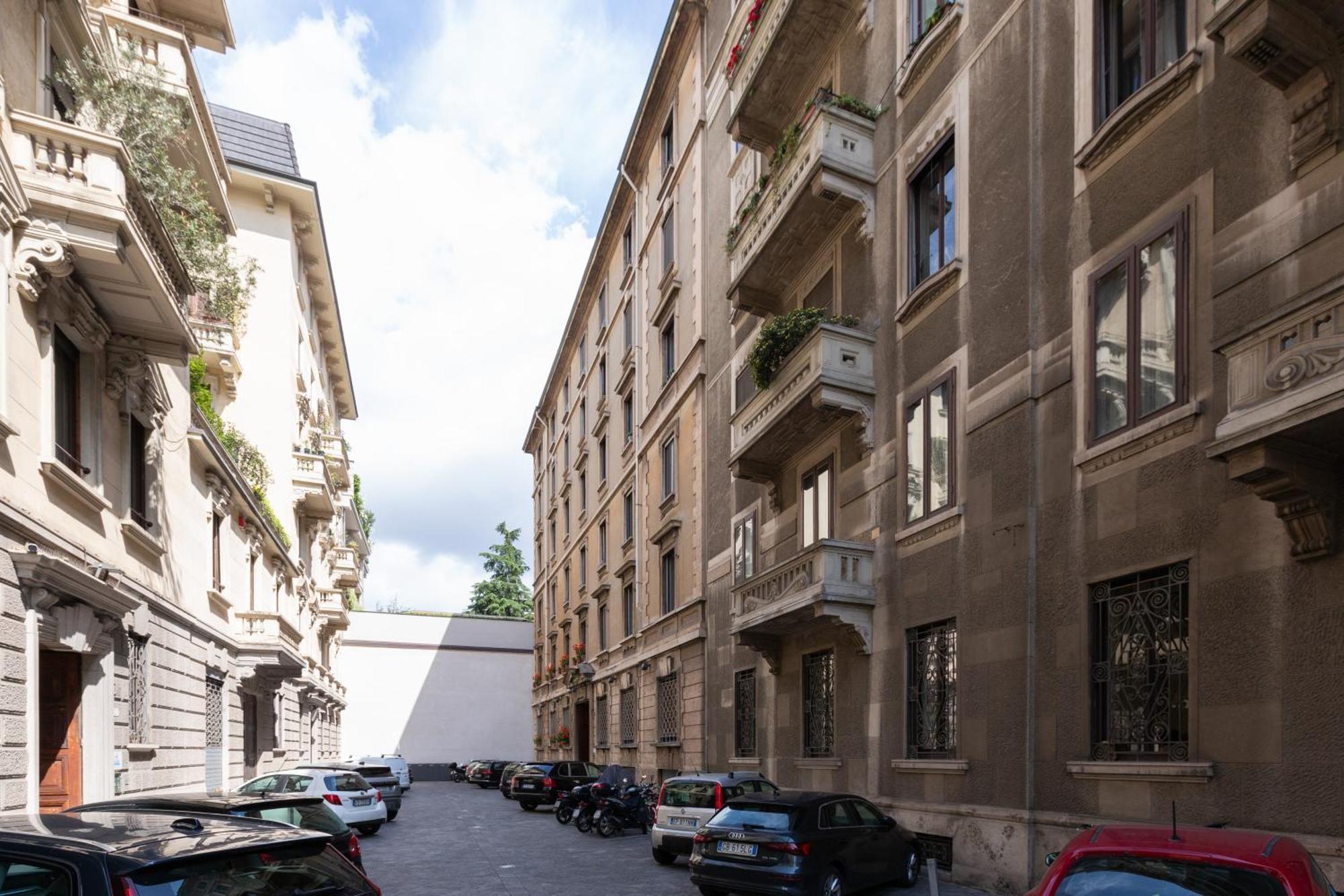 Moscova Cosy Apartment Milano Eksteriør billede