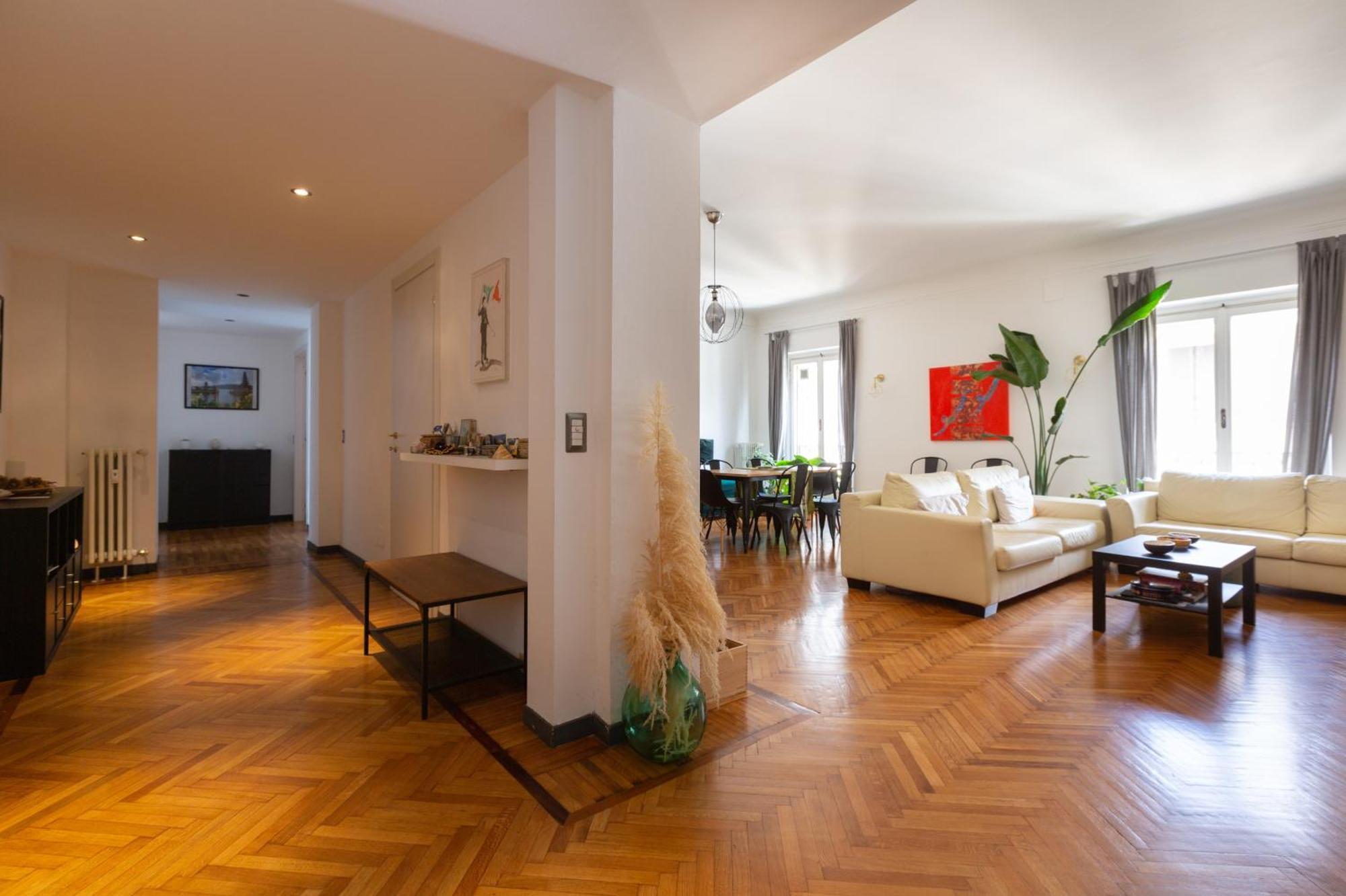 Moscova Cosy Apartment Milano Eksteriør billede